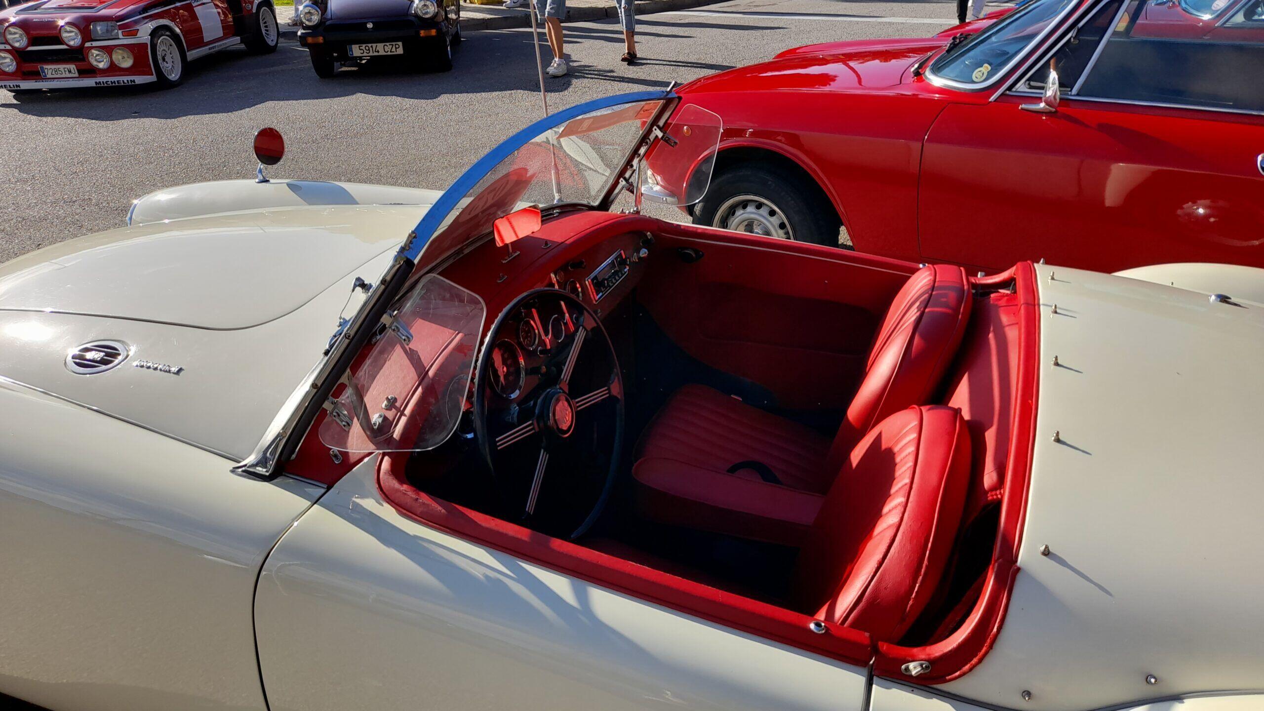 10º Encuentro coches clásicos Montmeló 2023 - MGA