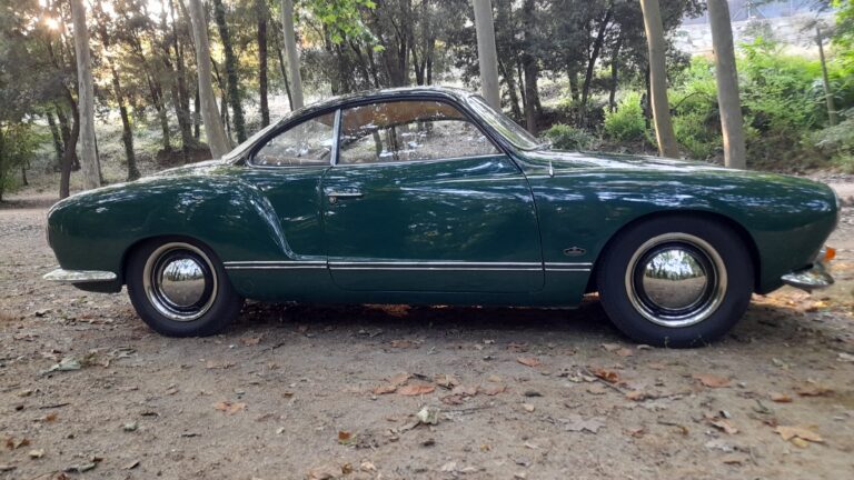 VW Volkswagen Karmann Ghia 1963
