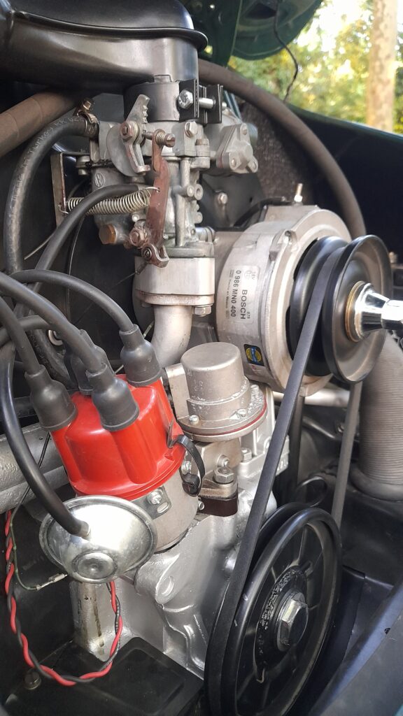 VW Volkswagen Karmann Ghia 1963. Vista motor